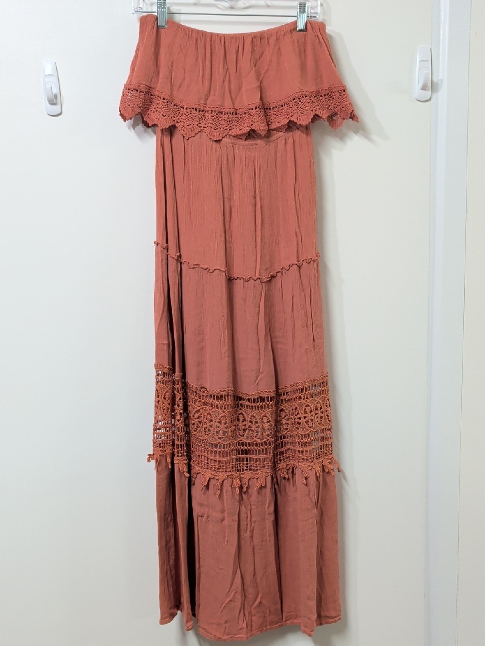 Forever 21 Rust Off Shoulder Maxi Dress Size Medium